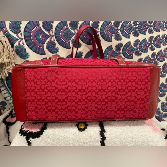 Coach east west gallery tote in gorgeous red - Picture 5 of 10